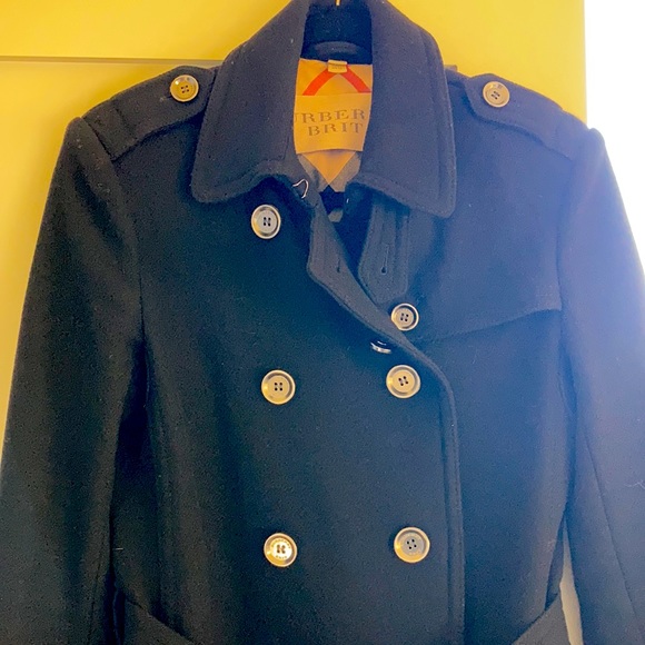 Burberry coat - Picture 7 of 10